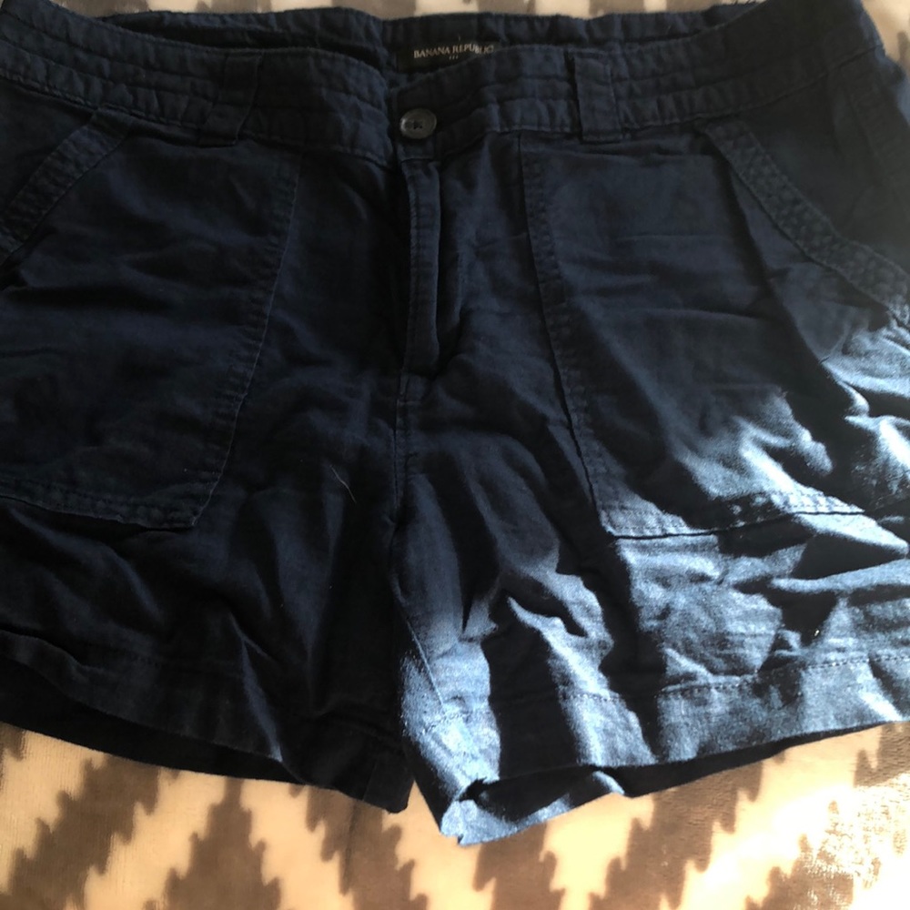Banana Republic lightweight shorts